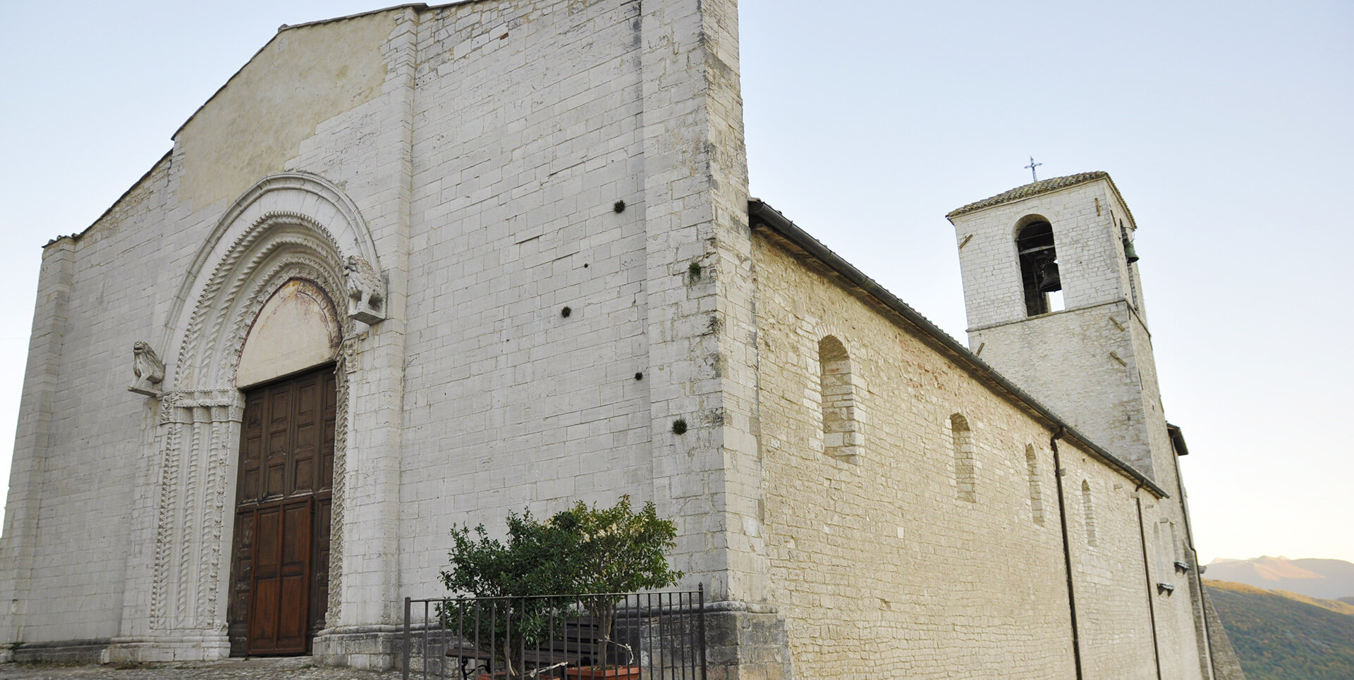 Convento San Francesco Umbria Tourism